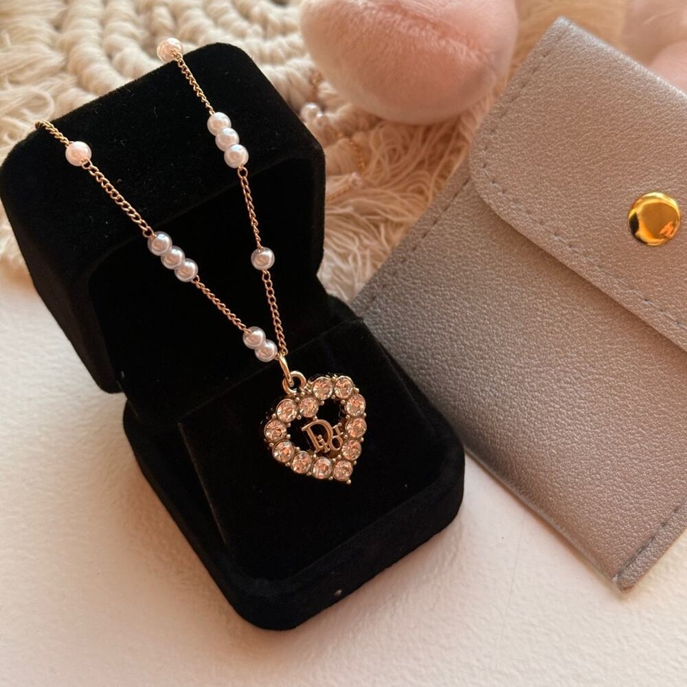 🎁BOGO Sale! Vintage ONLY 1! CHANEL Pearl Upcycled Necklace - Picture 3 of 8